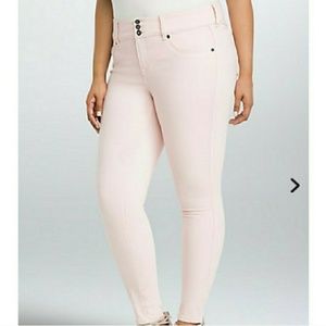 TORRID light pink wash denim Jeggings size 12R